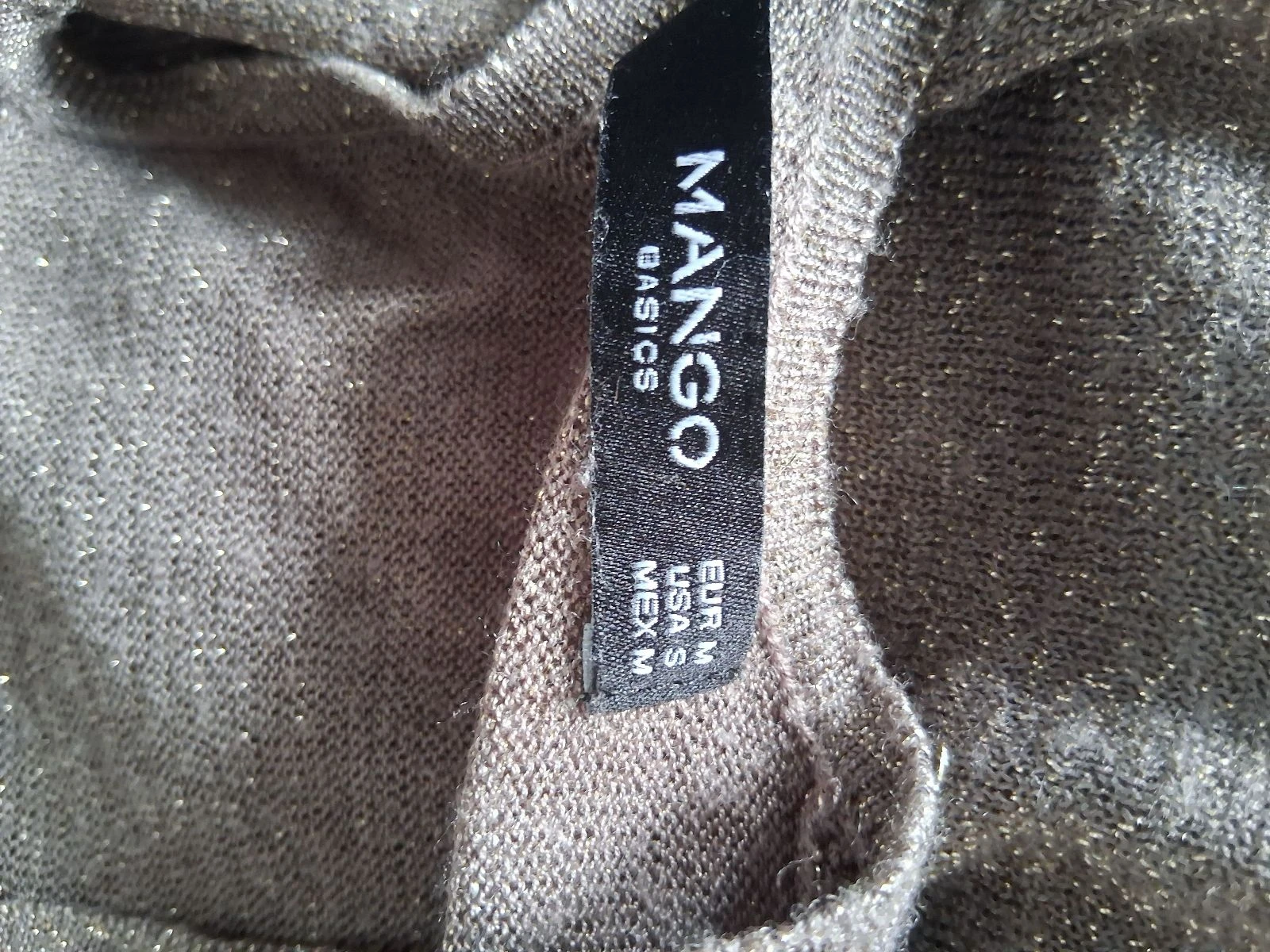 Suéter fino iridiscente color taupe de Mango - Corte fluido y elegante - Talla M – photo 6